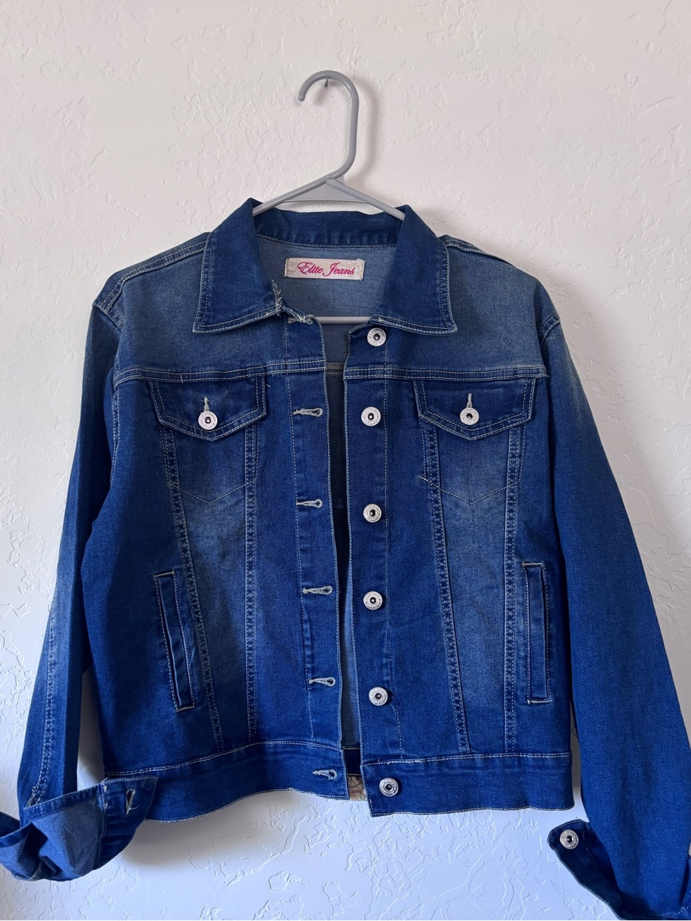 Elite Jeans Dark Wash Denim Jacket Womenโs Button Front Stretch Trucker Medium